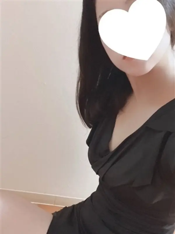 椿(つばき)プロフィール|堺東/岸和田メンズエステ『Mrs.美witch~美魔女の癒し魔法~』