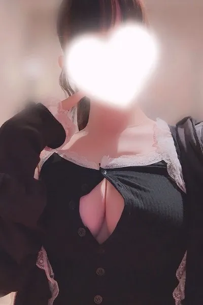 真鍋 りりか