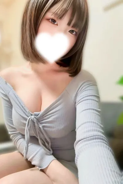 大宮 メンズエステ｜Offsuit 〜オフスート〜 大宮 メンズエステ｜Offsuit | Therapist - 夏川りんね(23歳)