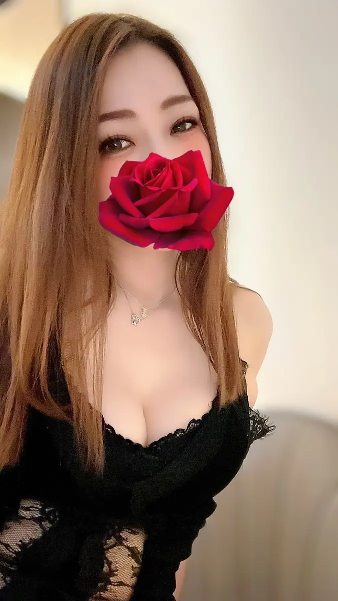 夏目プロフィール｜ミセスの吐息SPA