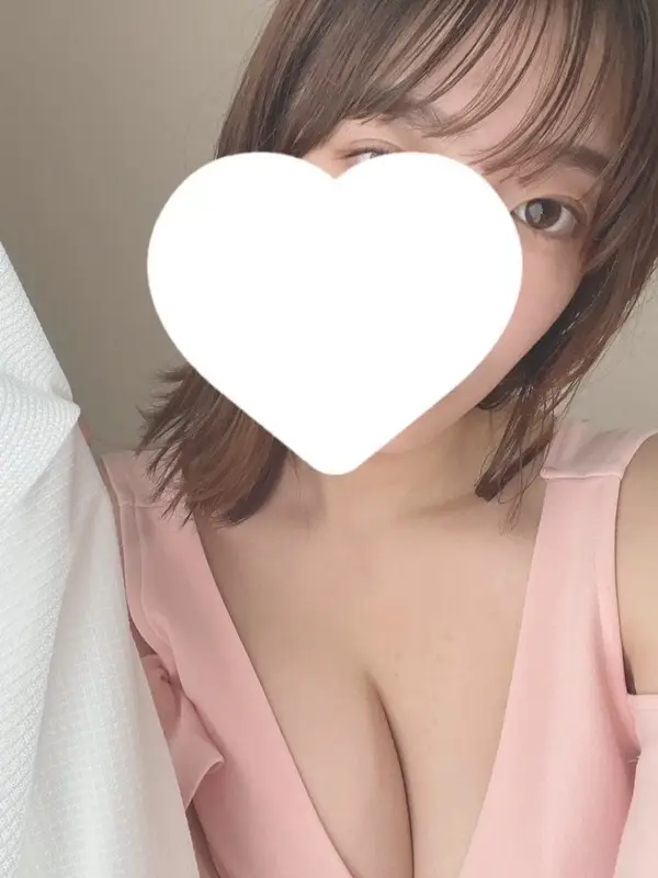 ひよりプロフィール｜佐賀市 メンズエステ『Lapin - ラパン -』