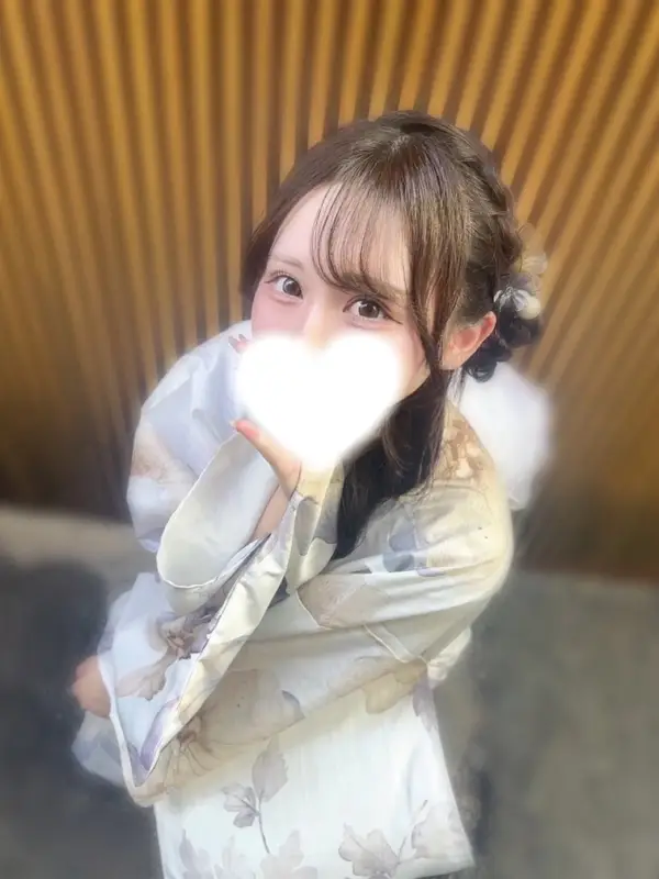 椎名まゆ