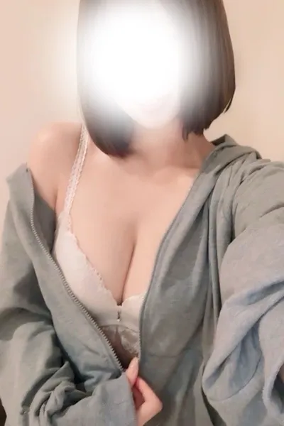 大宮 メンズエステ｜Offsuit 〜オフスート〜 大宮 メンズエステ｜Offsuit | Therapist - 永野　らん(20歳)