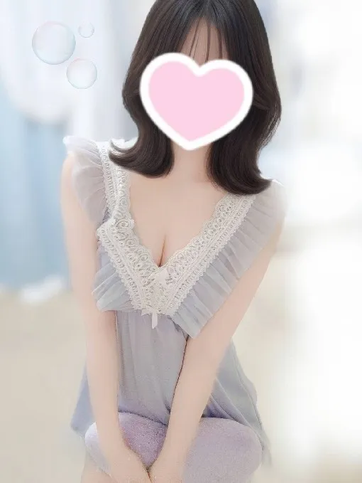 Therapist - 真白(ましろ) (29歳) | 名古屋・高級会員制メンズエステ Richaroma
