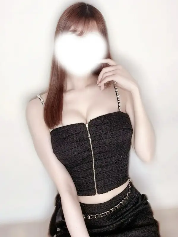 白雪れいなさんのプロフィール｜新宿・大久保・高田馬場・池袋・恵比寿 メンズエステ｜ELTERAS TOKYO - エルテラス -