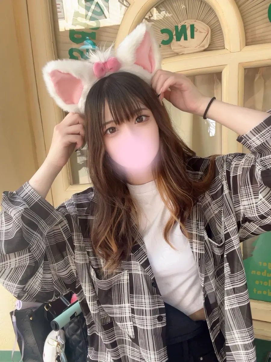 るい プロフィール|群馬県 伊勢崎市 メンズエステ『秘密のとびら』