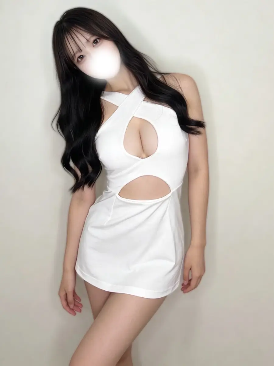 如月ゆり プロフィール｜神奈川 武蔵小杉 メンズエステ『LUXENTIQUE—ラグザンティーク』