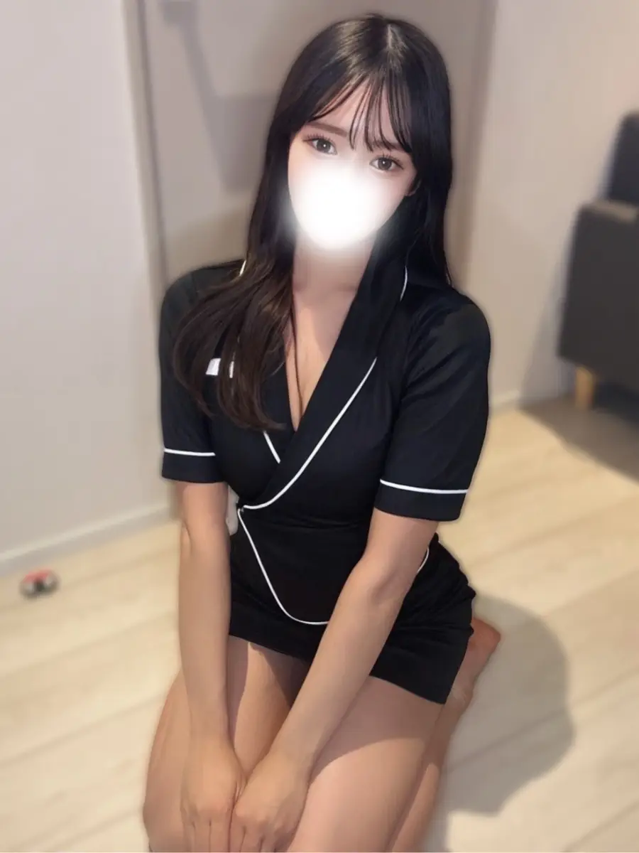 西野れい プロフィール｜神奈川 武蔵小杉 メンズエステ『LUXENTIQUE—ラグザンティーク』