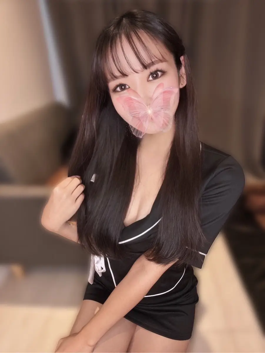 美波ゆい