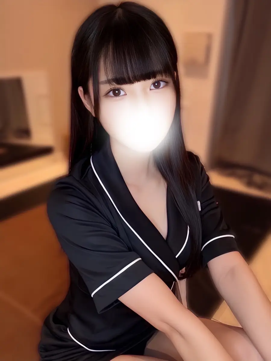 夏目ここ プロフィール｜神奈川 武蔵小杉 メンズエステ『LUXENTIQUE—ラグザンティーク』