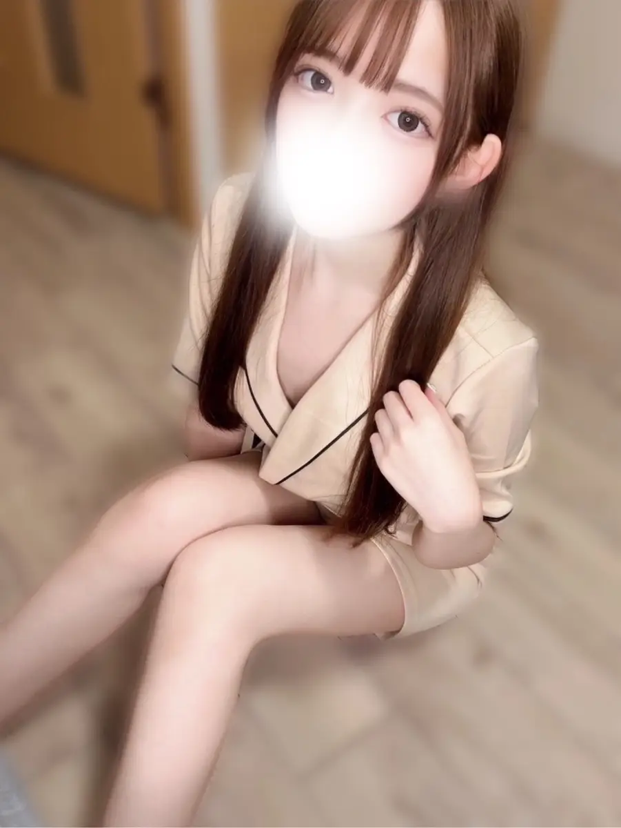 星野もな プロフィール｜神奈川 武蔵小杉 メンズエステ『LUXENTIQUE—ラグザンティーク』