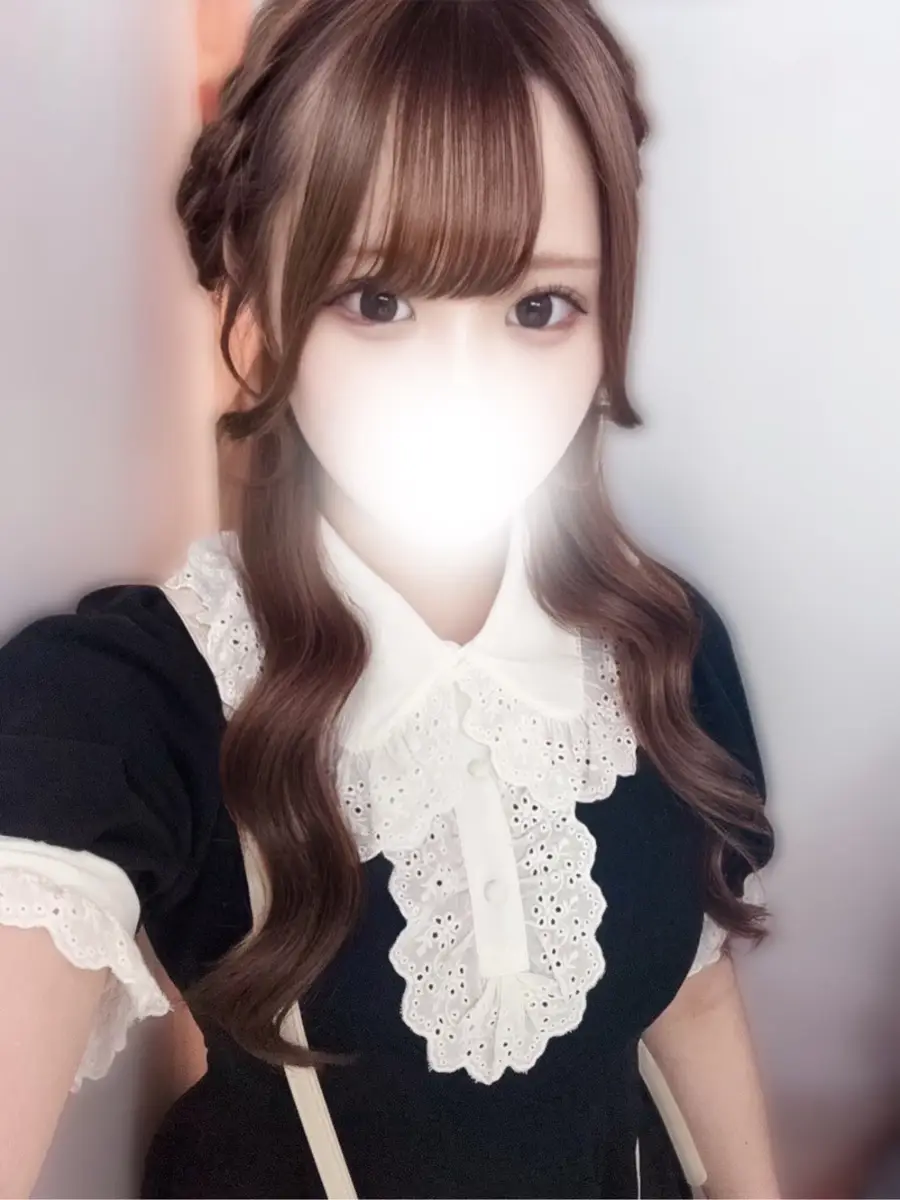 若葉もか プロフィール｜神奈川 武蔵小杉 メンズエステ『LUXENTIQUE—ラグザンティーク』