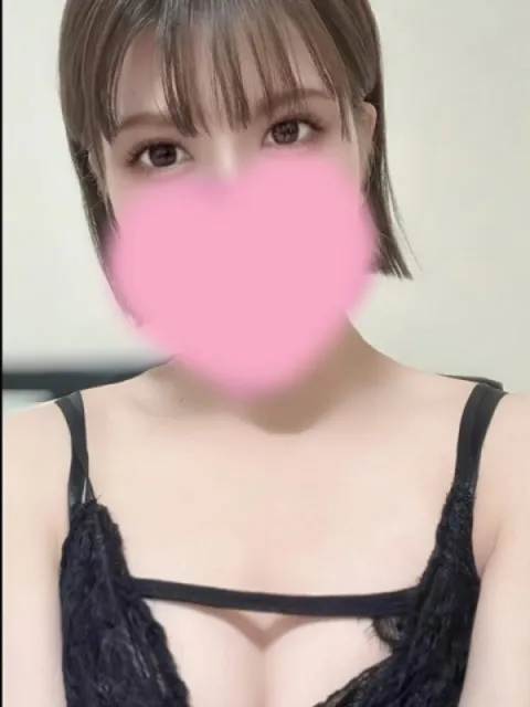 上原なぎ