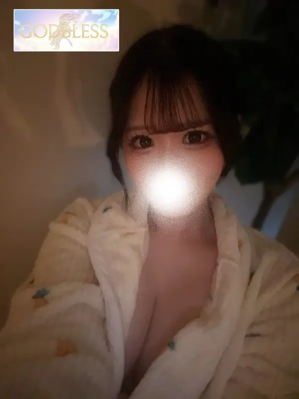 まどかさんのプロフィール｜完全個室プライベートサロン。門前仲町のメンズエステ愛好家から愛されております。メンエス初心者男性や、メンエス通からも支持を受けてます。リラックスと癒しの空間を提供。｜ゴッド・ブレス《GOD  BLESS》東京・門前仲町メンズエステ店