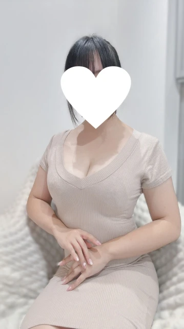 真白 -ましろ-さんのプロフィール|心和-こより-