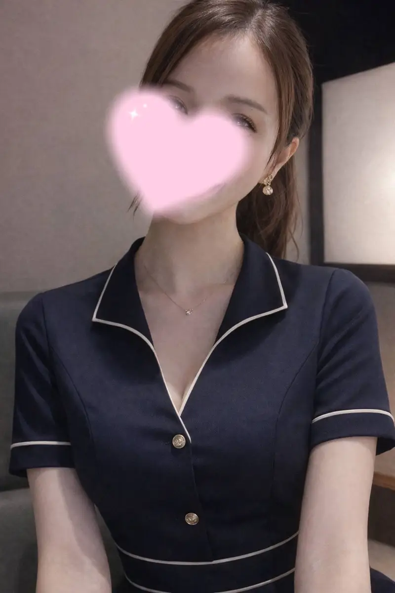 柚木 みいな