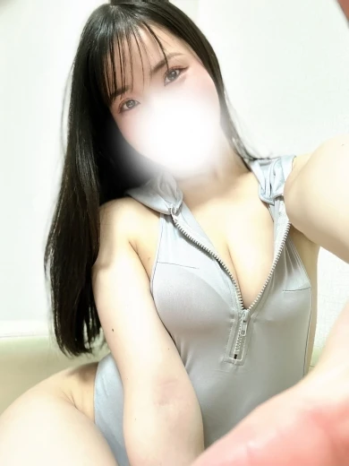 秋葉原のメンズエステなら『AROMA CROWN-アロマクラウン-』 | SSS級ゆみ プロフィール