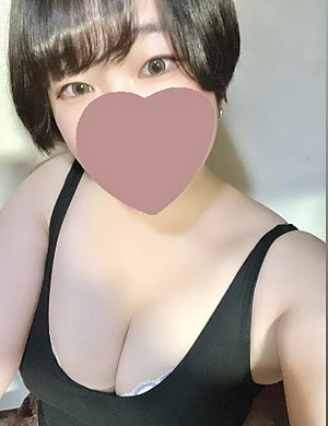 きりのプロフィール｜東京/吉祥寺 メンズエステ『ぽちゃカワ専門店　ぽちゃぷりすぱ』