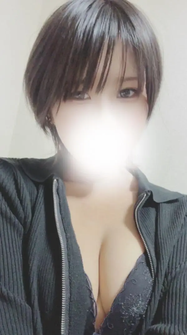 つき