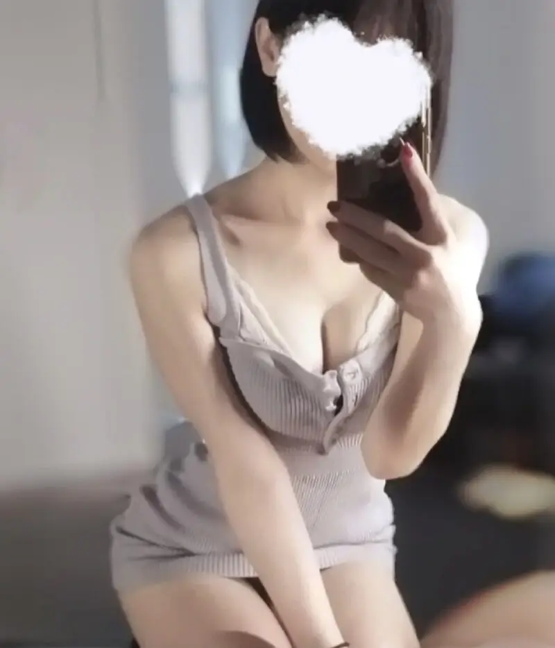 岩崎もね