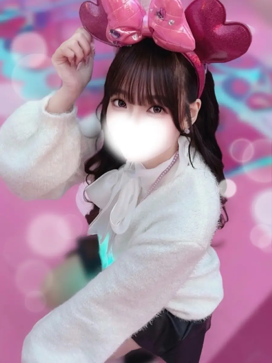 水瀬ももな プロフィール｜秋葉原 神田 メンズエステ 『めろめろ♡spa秘密基地』