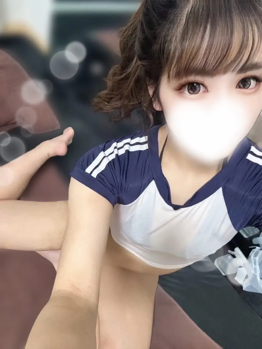 愛沢なな プロフィール|秋葉原 神田 メンズエステ 『めろめろ♡spa秘密基地』