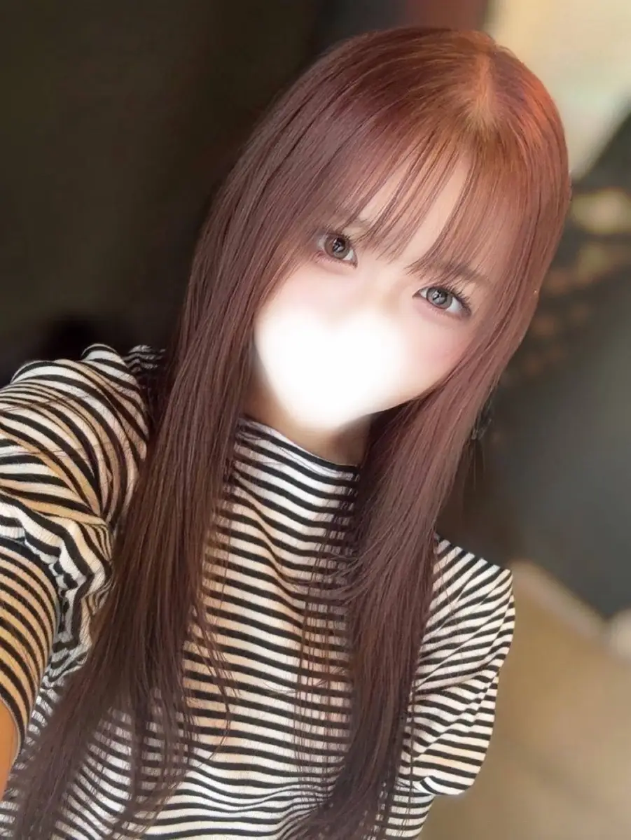 胡桃ゆめ プロフィール|秋葉原 神田 メンズエステ 『めろめろ♡spa秘密基地』