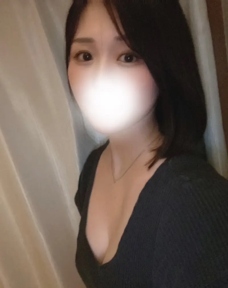 白石もも（しらいしもも）