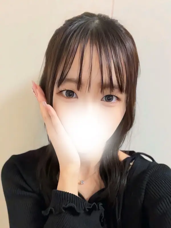 橘ひな
