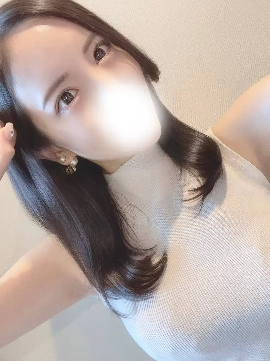 中条れいか プロフィール｜下北沢・笹塚 メンズエステ 『椿－oil－』