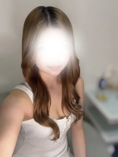 せりな