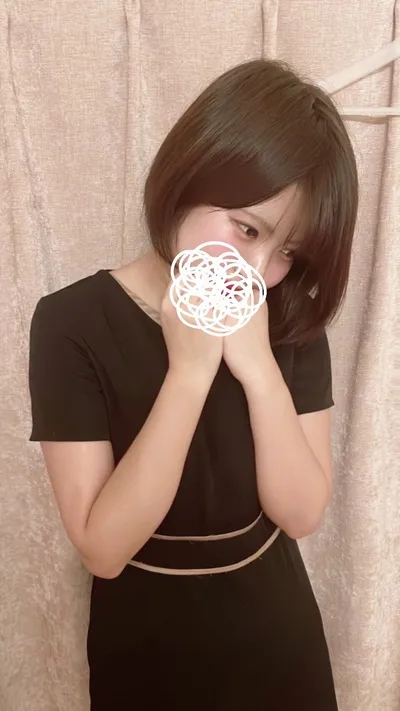 VIXIE | もか♡小動物系女子、、、【SWEET】 のプロフィール | 福岡メンズエステ
