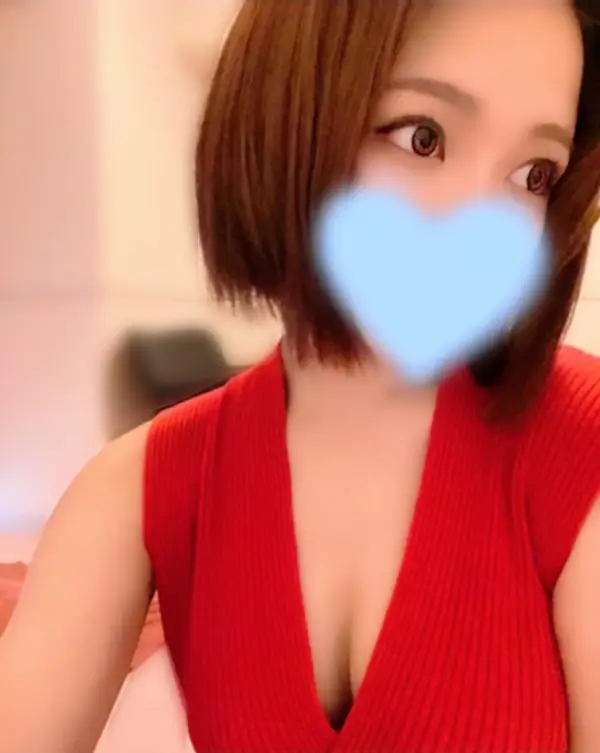 目黒はるひ｜「横浜メンズエステ【Chloe】｜完全個室＆高級リラクゼーション」