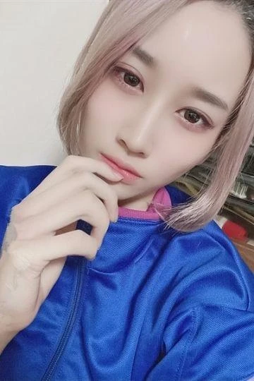 藤崎かえで｜「横浜メンズエステ【Chloe】｜完全個室＆高級リラクゼーション」