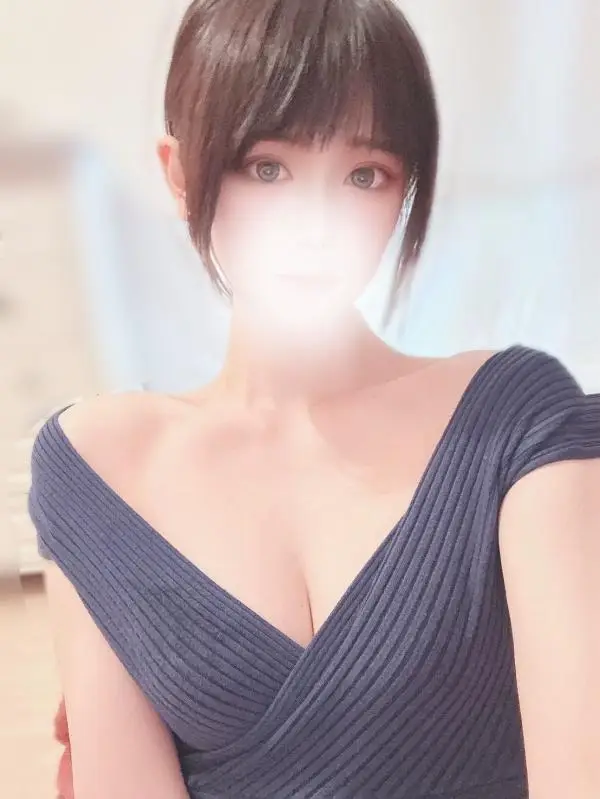青葉みのり｜「横浜メンズエステ【Chloe】｜完全個室＆高級リラクゼーション」