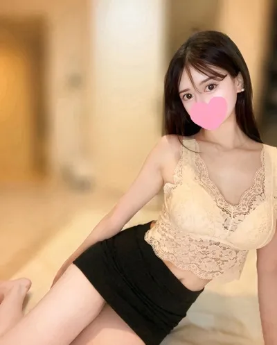 ゆな（E） のプロフィール | キュンキュンスパ | 小山メンズエステ