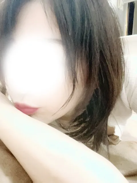 成田 紫さんのプロフィール|博多・メンズエステ|熟女テラス Maison De Voce