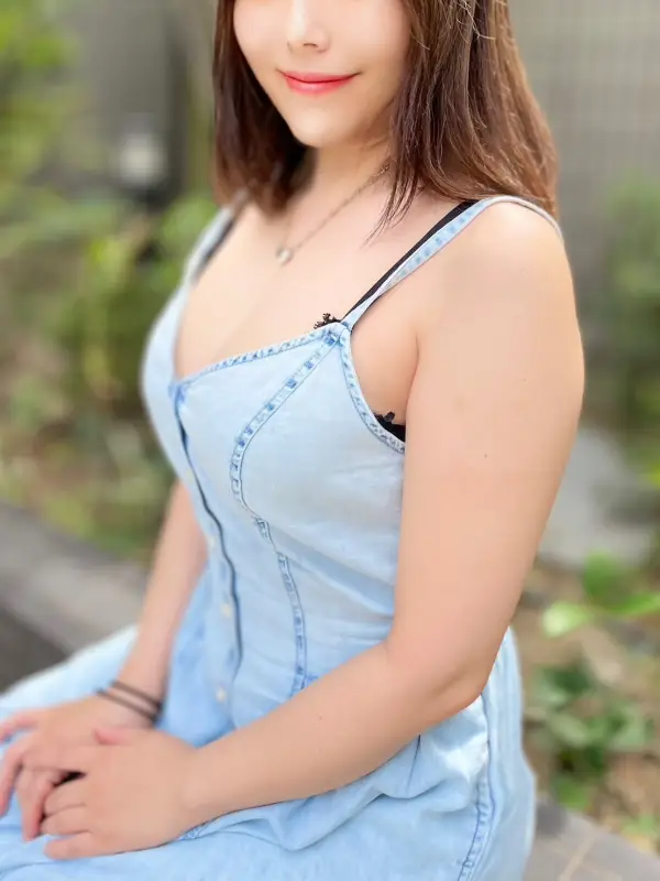 亜弥乃【あやの】のご紹介│堺筋本町・ 新大阪・堺東 30代〜60代のミセス専門メンズエステ ミセスの子守唄