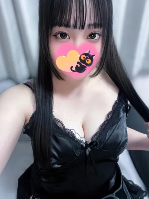 藤原りささんのプロフィール|松戸・南流山メンズエステ|シュガーミント~Sugar Mint~
