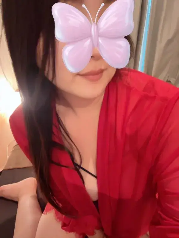 中澤 あんな｜本厚木 メンズエステ &spa  アンドスパ