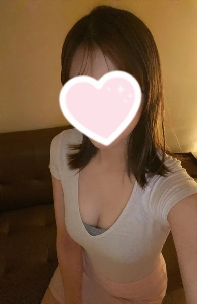 三鷹・武蔵小金井・国分寺・府中・調布メンズエステ AromaELLA | Therapist - 金澄りん(24歳)