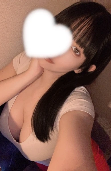 三鷹・武蔵小金井・国分寺・府中・調布メンズエステ AromaELLA | Therapist - 美波(27歳)