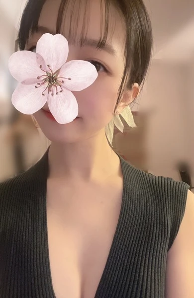 三鷹・武蔵小金井・国分寺・府中・調布メンズエステ AromaELLA | Therapist - 美澄ゆい(22歳)