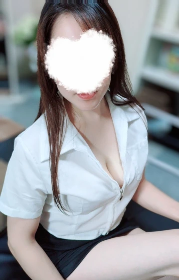 セラピスト | りさ(妖麗)