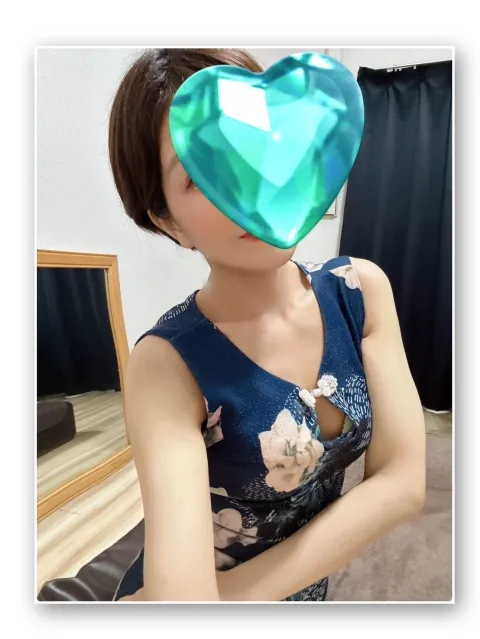 遥花さんのプロフィール|大阪 布施メンズエステ|AromaRose(アロマローズ)