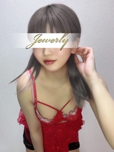 日暮里・鶯谷メンズエステ｜JEWELRY　ジュエリー | Therapist - 新里　らん(23歳)