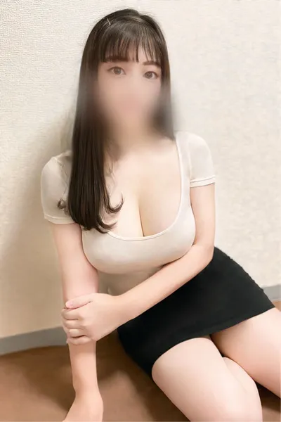新宿 メンズエステ ワンルーム|完全個室 メンエス【公式】 | 宮中 るな のプロフィール | 新宿・渋谷で営業する完全個室のメンズエステ「ワンルーム」公式サイト。落ち着いた空間で癒しの時間をご提供いたします。