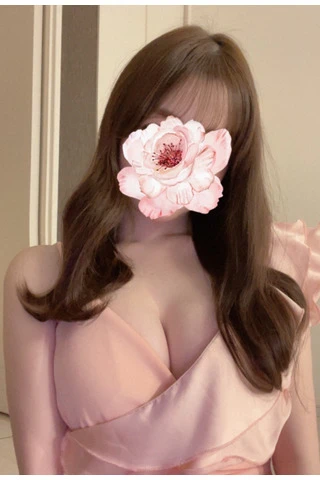 名古屋・栄メンズエステ SpurLuxury シュプールラグジュアリー | Therapist - 月 RUNA(23歳)