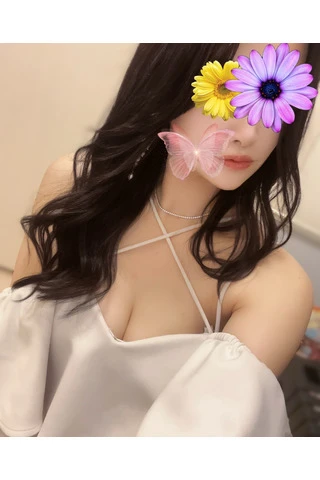名古屋・栄メンズエステ SpurLuxury シュプールラグジュアリー | Therapist - 潤奈　JUNNA(26歳)