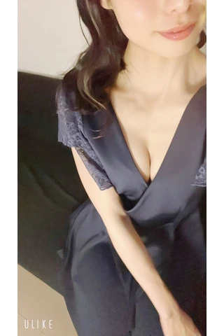 名古屋・栄メンズエステ SpurLuxury シュプールラグジュアリー | Therapist - 真凜 MARIN(28歳)